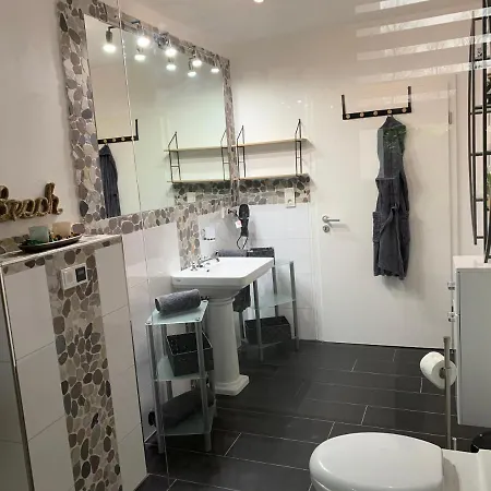 Stadtvilla Intzeplatz - Foehr Apartament Remscheid