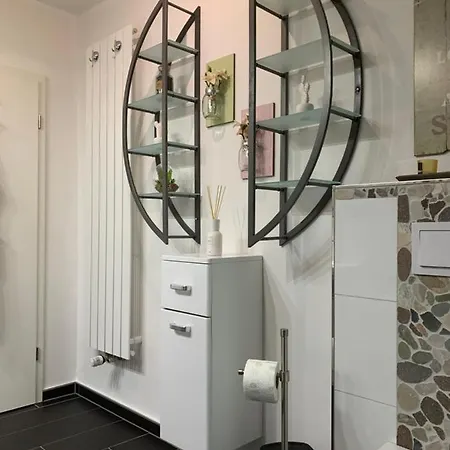 Stadtvilla Intzeplatz - Foehr Apartament Remscheid