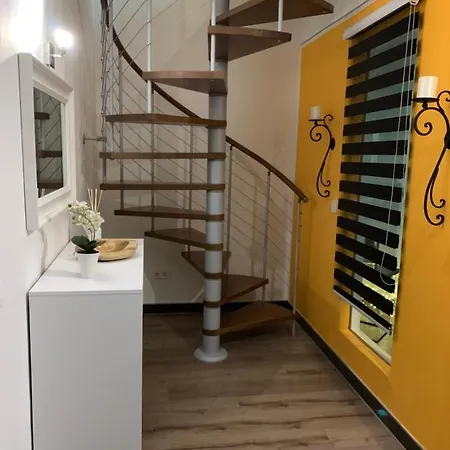 Stadtvilla Intzeplatz - Foehr *