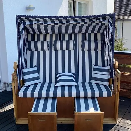Stadtvilla Intzeplatz - Foehr Apartment Remscheid