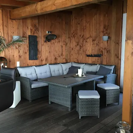 Stadtvilla Intzeplatz - Foehr Apartment