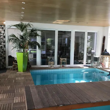 Stadtvilla Intzeplatz - Foehr * Remscheid