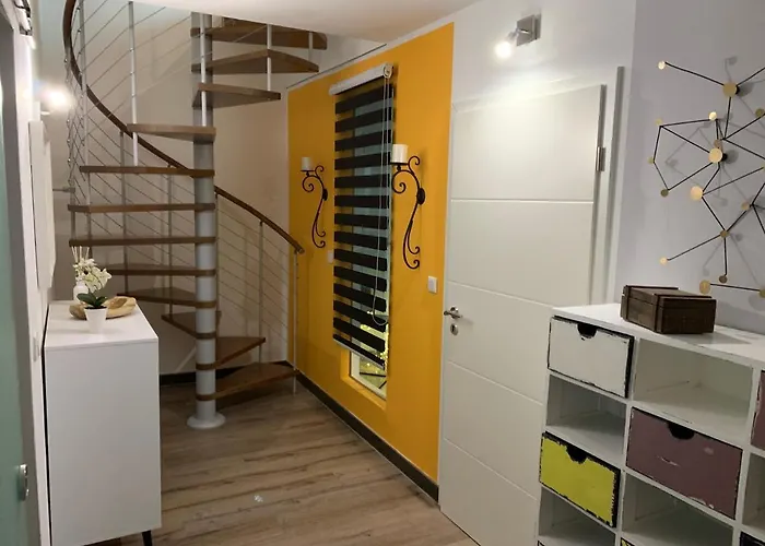 Stadtvilla Intzeplatz - Foehr *