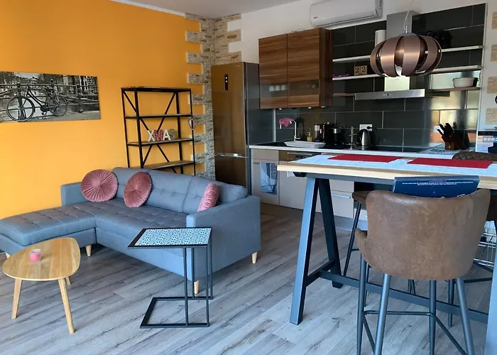 Stadtvilla Intzeplatz - Foehr * Remscheid