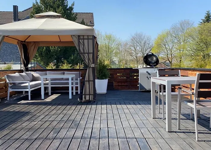 Stadtvilla Intzeplatz - Foehr Remscheid