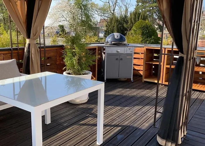 Stadtvilla Intzeplatz - Foehr Remscheid