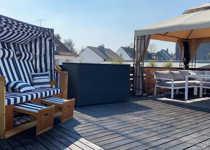 Stadtvilla Intzeplatz - Foehr Remscheid